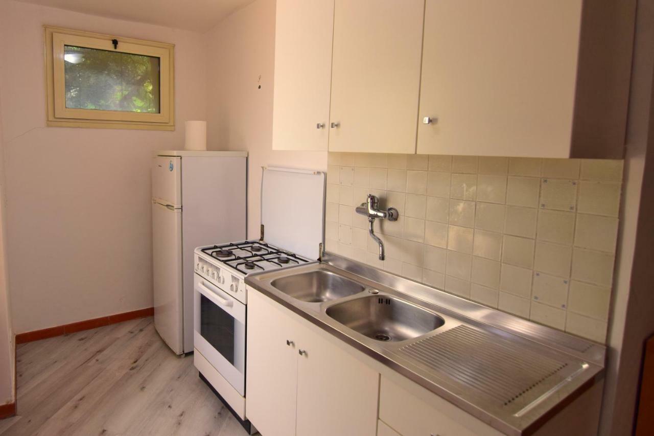 Un Ospite A Fontania Bed & Breakfast กาเอตา ภายนอก รูปภาพ